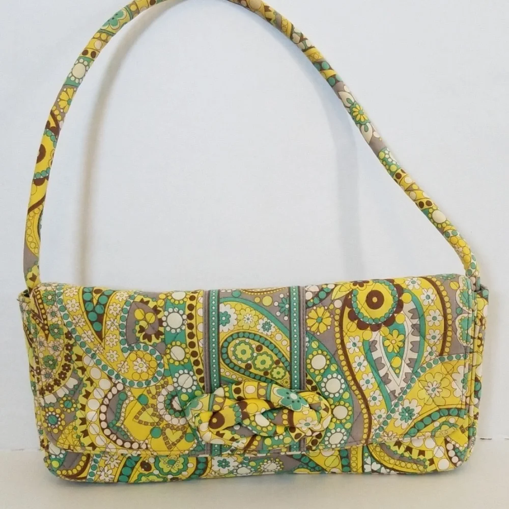 Vera Bradley Knot Just Lemon Parfait Clutch